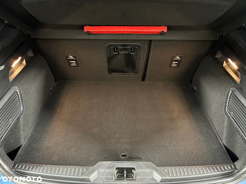 Ford Focus 1.0 EcoBoost ST-Line - 28