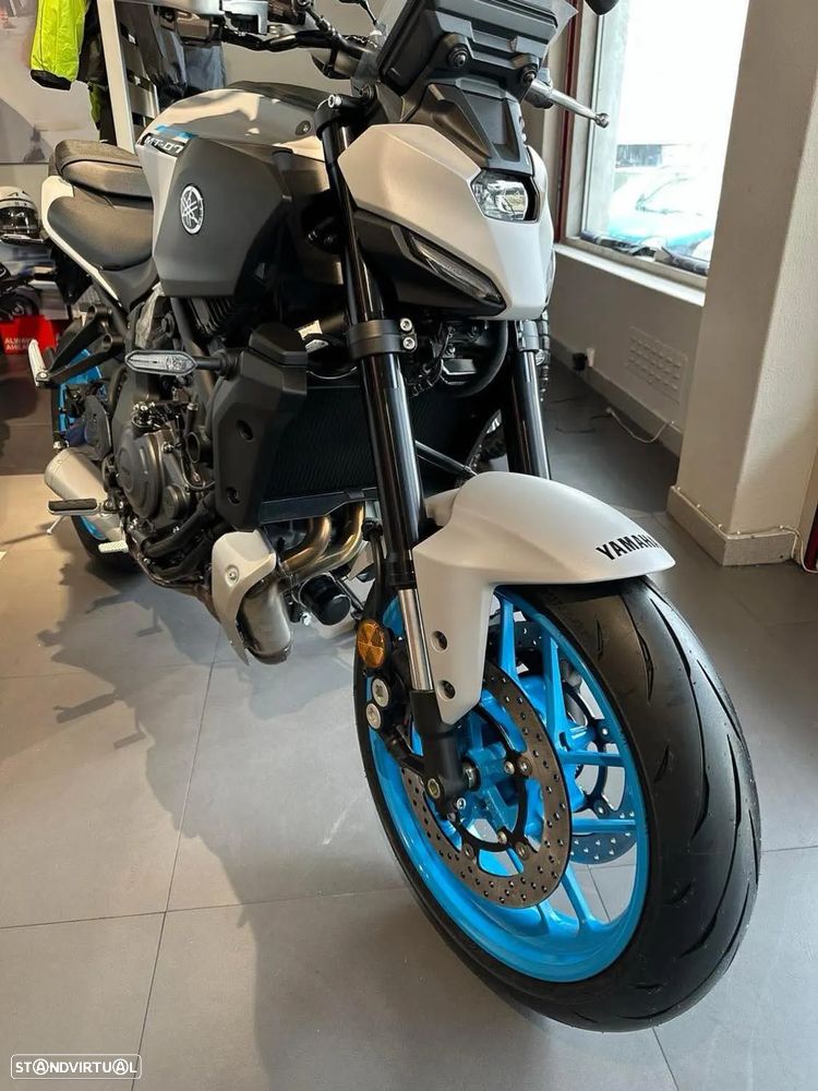 Yamaha MT-07 - 9