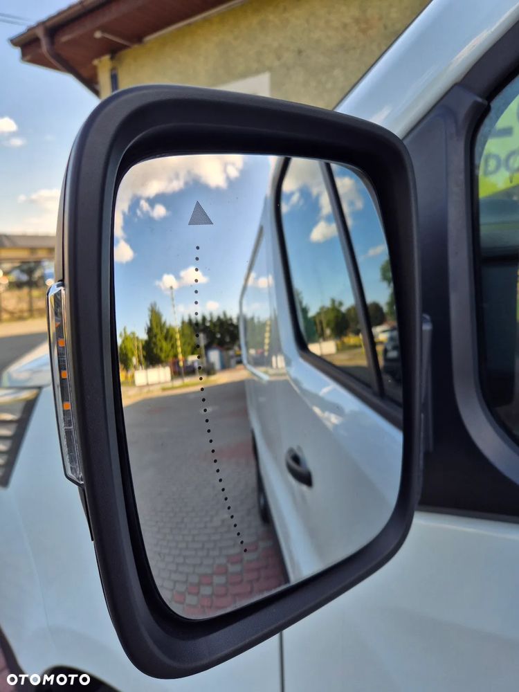 Renault Trafic FV23% Zabudowa warsztatowa Webasto - 23