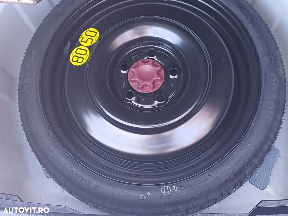 Toyota Corolla Sedan 1.8 HSD Business Plus - 7