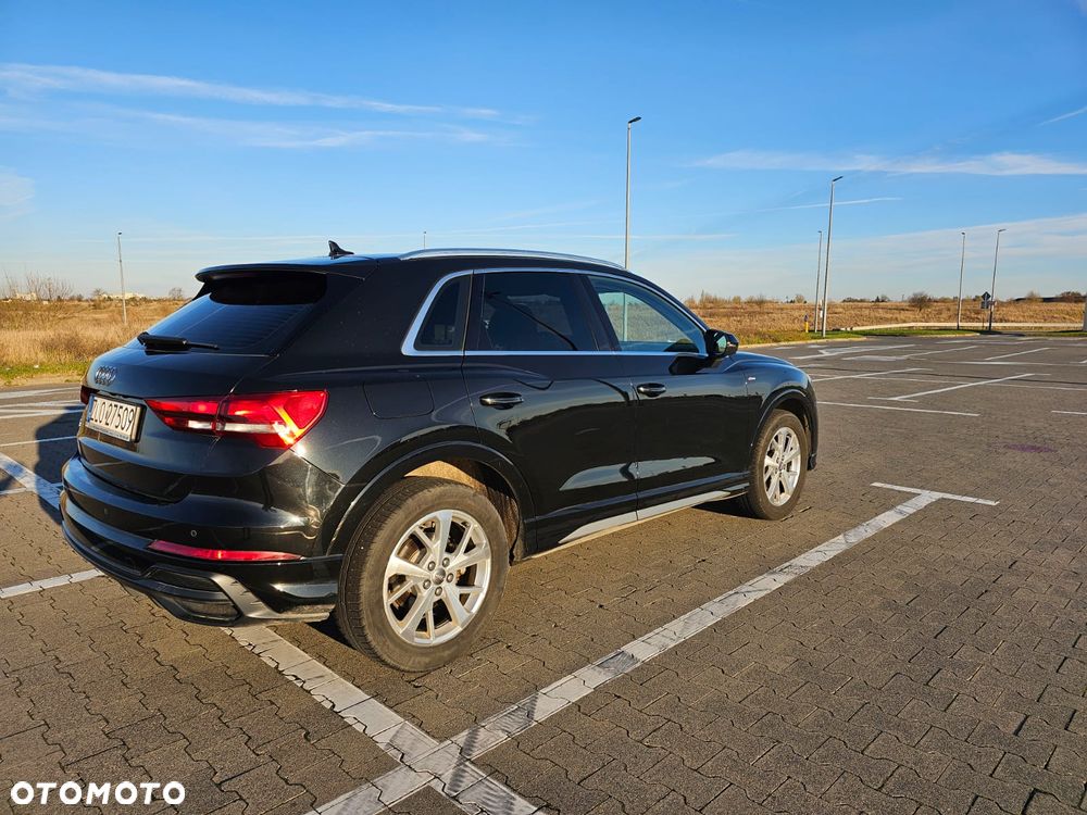 Audi Q3 - 4
