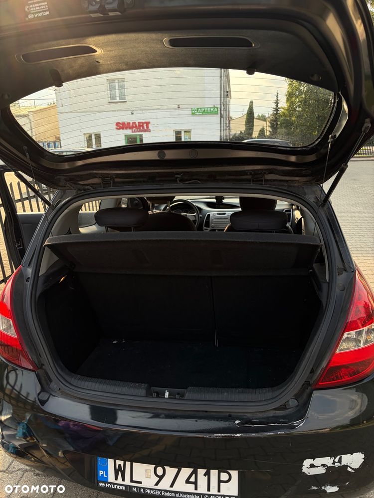 Hyundai i20 1.2 Classic - 10