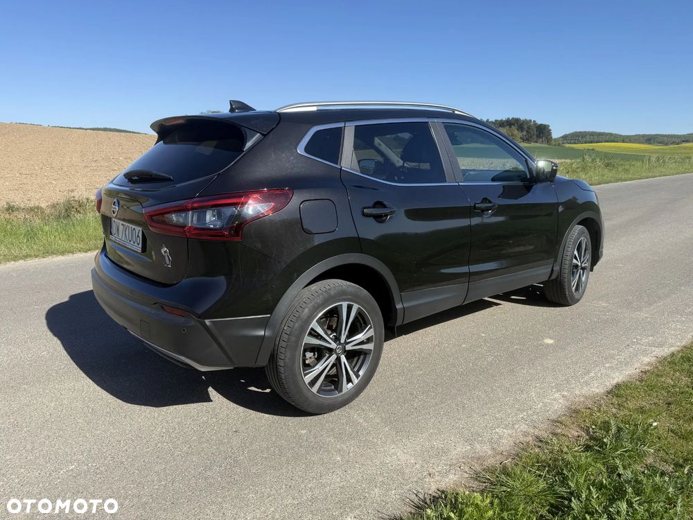 Nissan Qashqai 1.3 DIG-T N-Connecta - 8