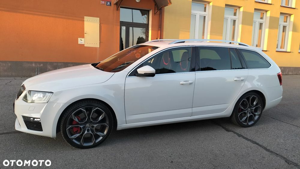 Skoda Octavia 2014 photo 4
