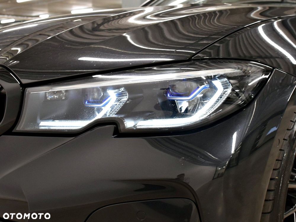 BMW Seria 3 - 28