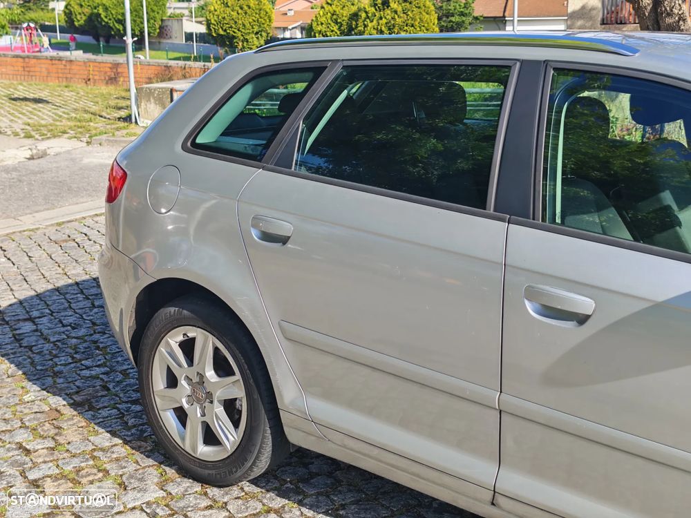 Audi A3 Sportback 1.6 TDI Attraction - 7