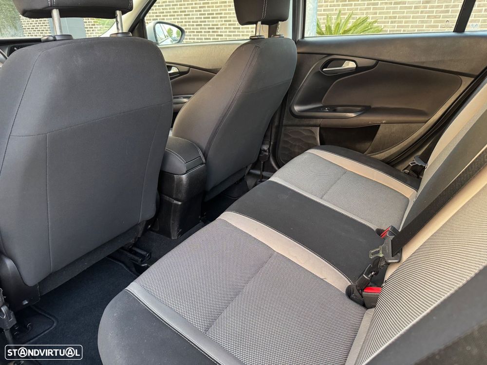 Fiat Tipo 1.3 M-Jet Easy - 17