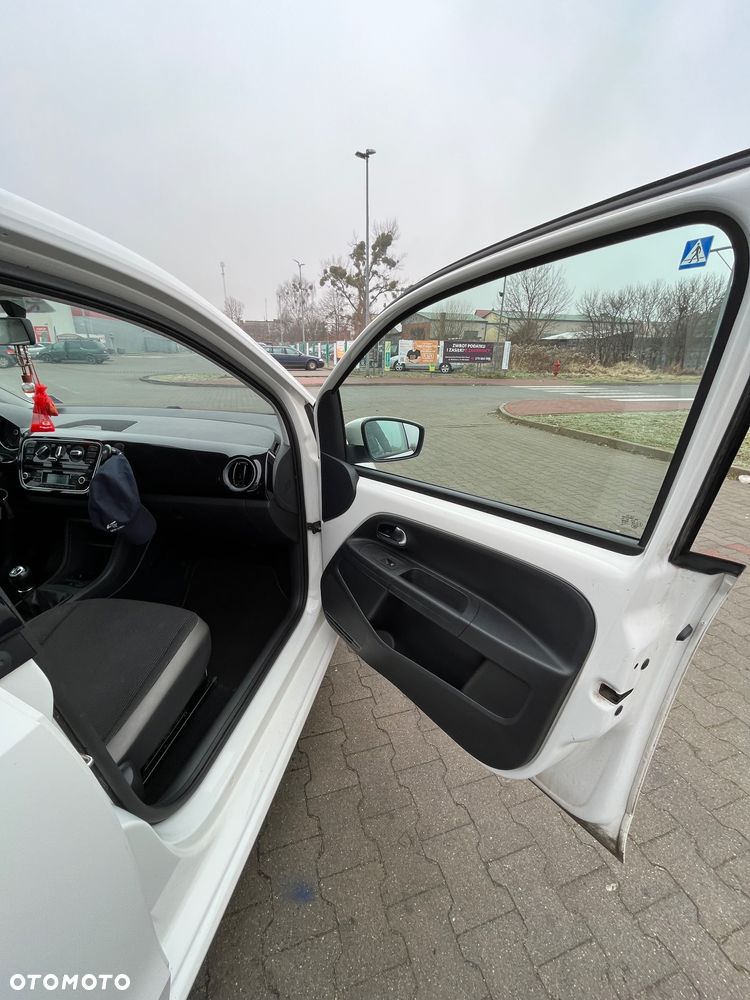 Volkswagen up! 1.0 take EU6 - 11