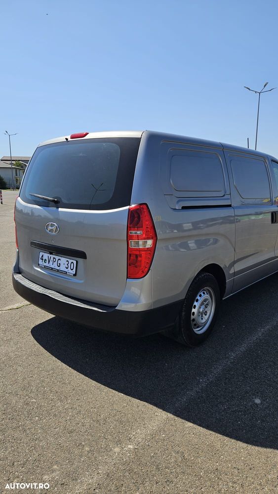 Hyundai H-1 Cargo teilverglast DF - 4