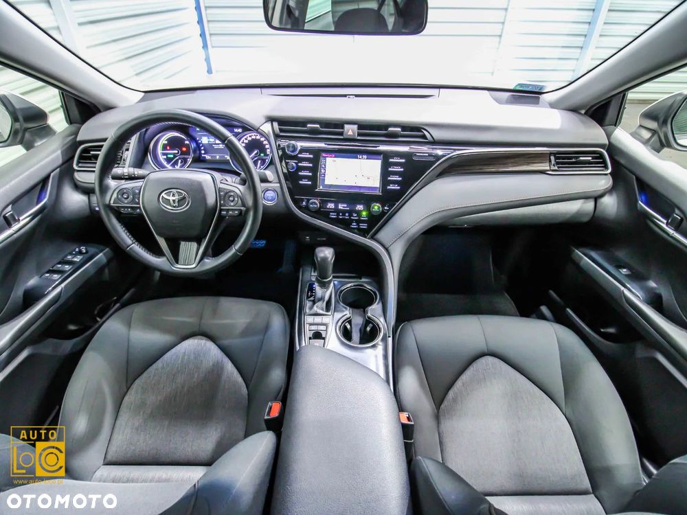 Toyota Camry 2.5 Hybrid Prestige CVT - 5