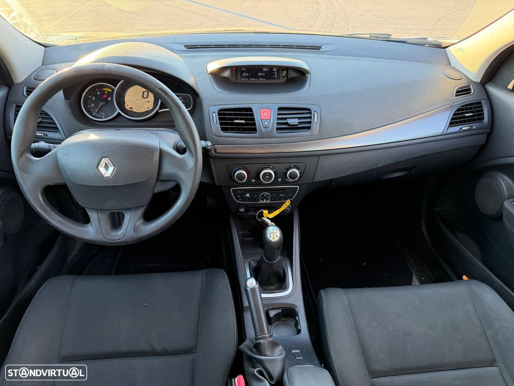 Renault Mégane Sport Tourer 1.5 dCi Confort - 6