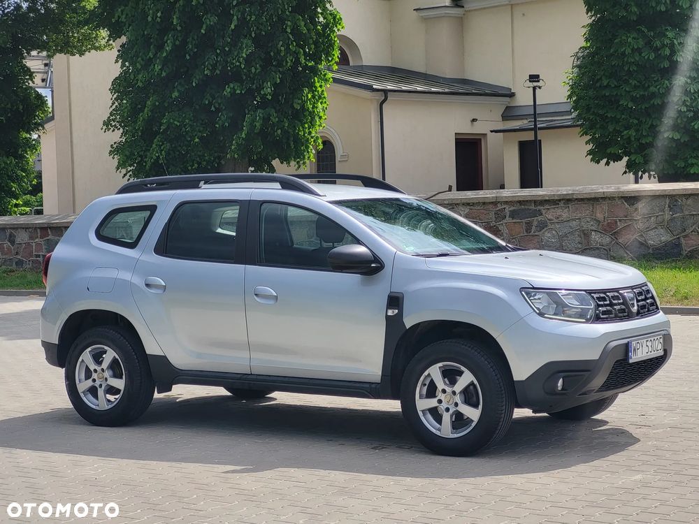 Dacia Duster 1.6 SCe Essential - 6
