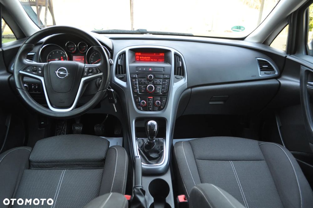 Opel Astra 1.4 Turbo Color Edition - 24