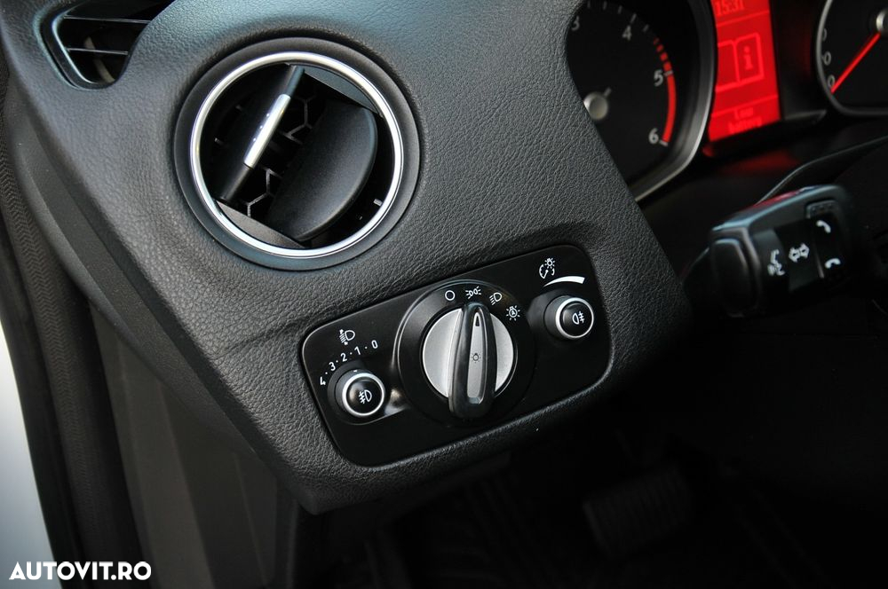 Ford Mondeo 2.0 TDCi Powershift Business Class - 23