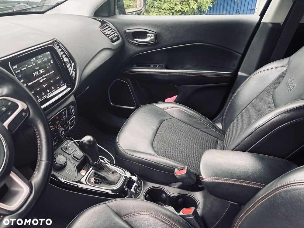 Jeep Compass 1.4 TMair Limited 4WD S&S - 9