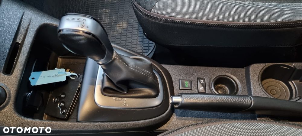Renault Captur TCe 120 EDC Luxe - 22