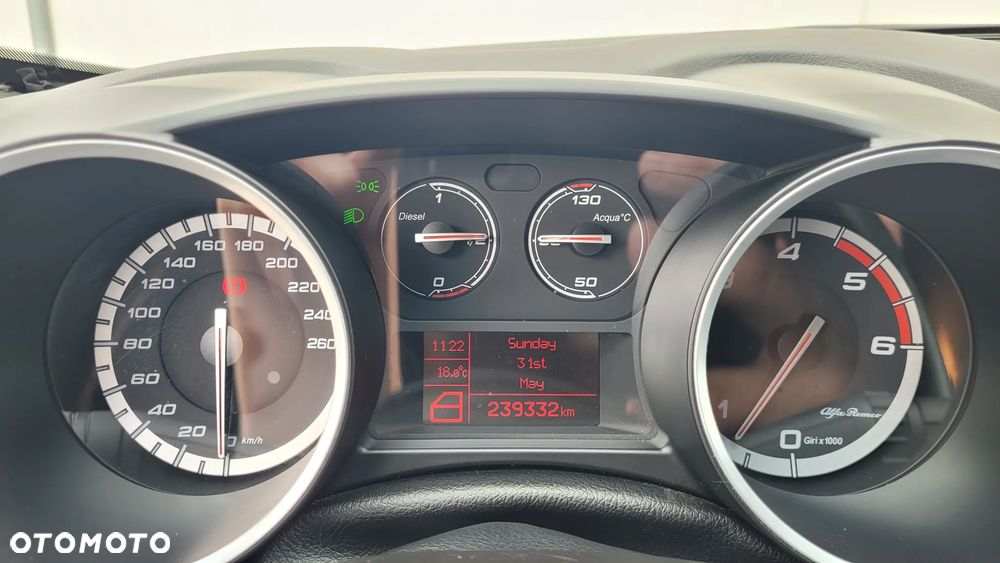 Alfa Romeo Giulietta 2.0 JTDM Distinctive - 13