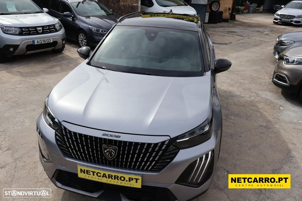 Peugeot 2008 PureTech 130 EAT8 GT Pack - 4