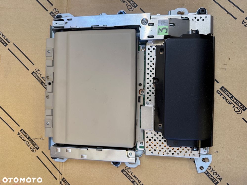 Telewizor Lexus LS460/ LS600h 06-17r. NR. 86680- 50080. - 1