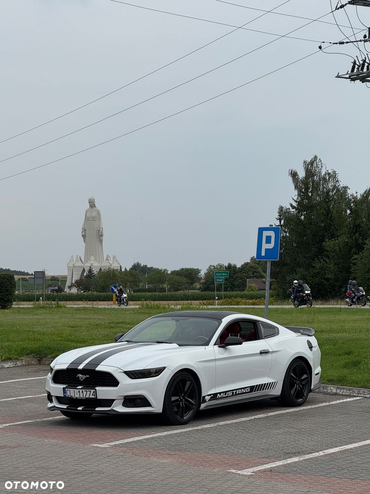 Ford Mustang - 15