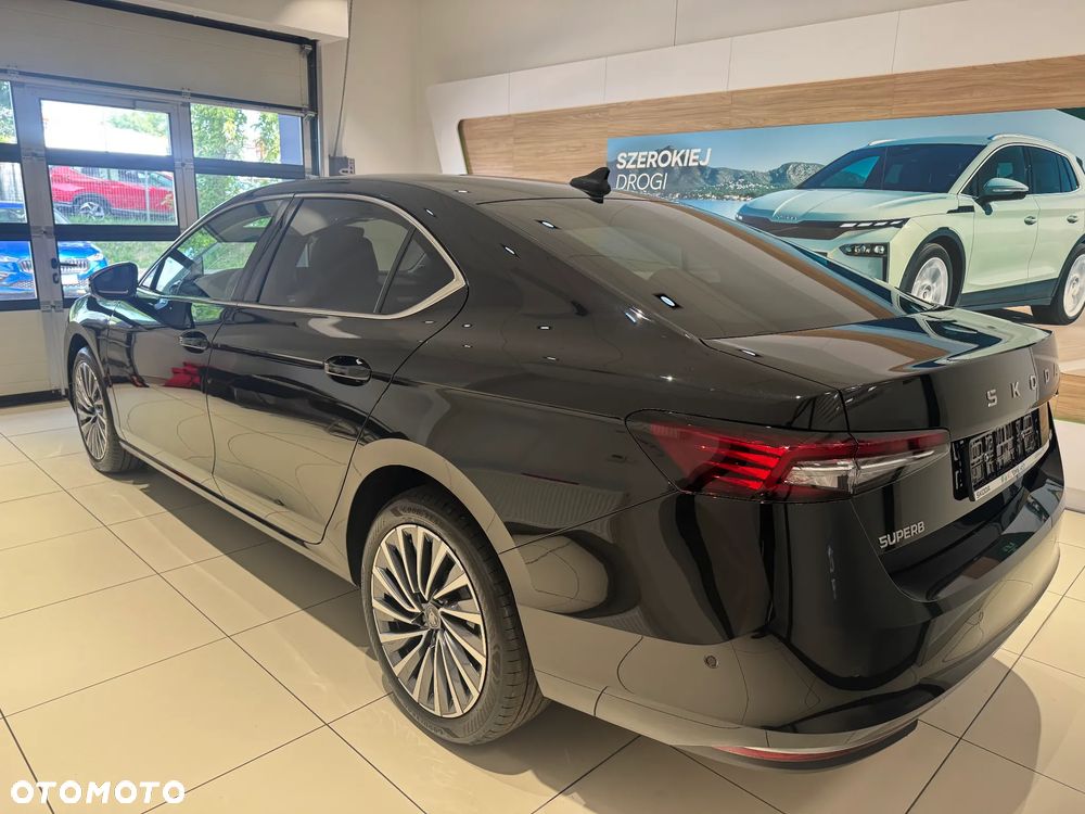 Skoda Superb 2.0 TSI 4x4 L&K DSG - 4