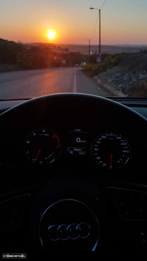 Audi A3 Sportback 1.6 TDI S-line - 4