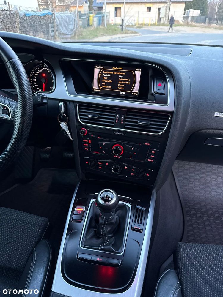 Audi A5 Coupé 2.0 TDI DPF - 11