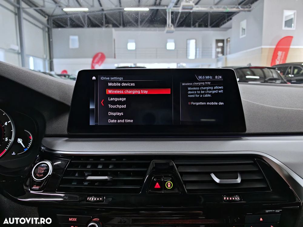 BMW Seria 5 518d Aut. - 13
