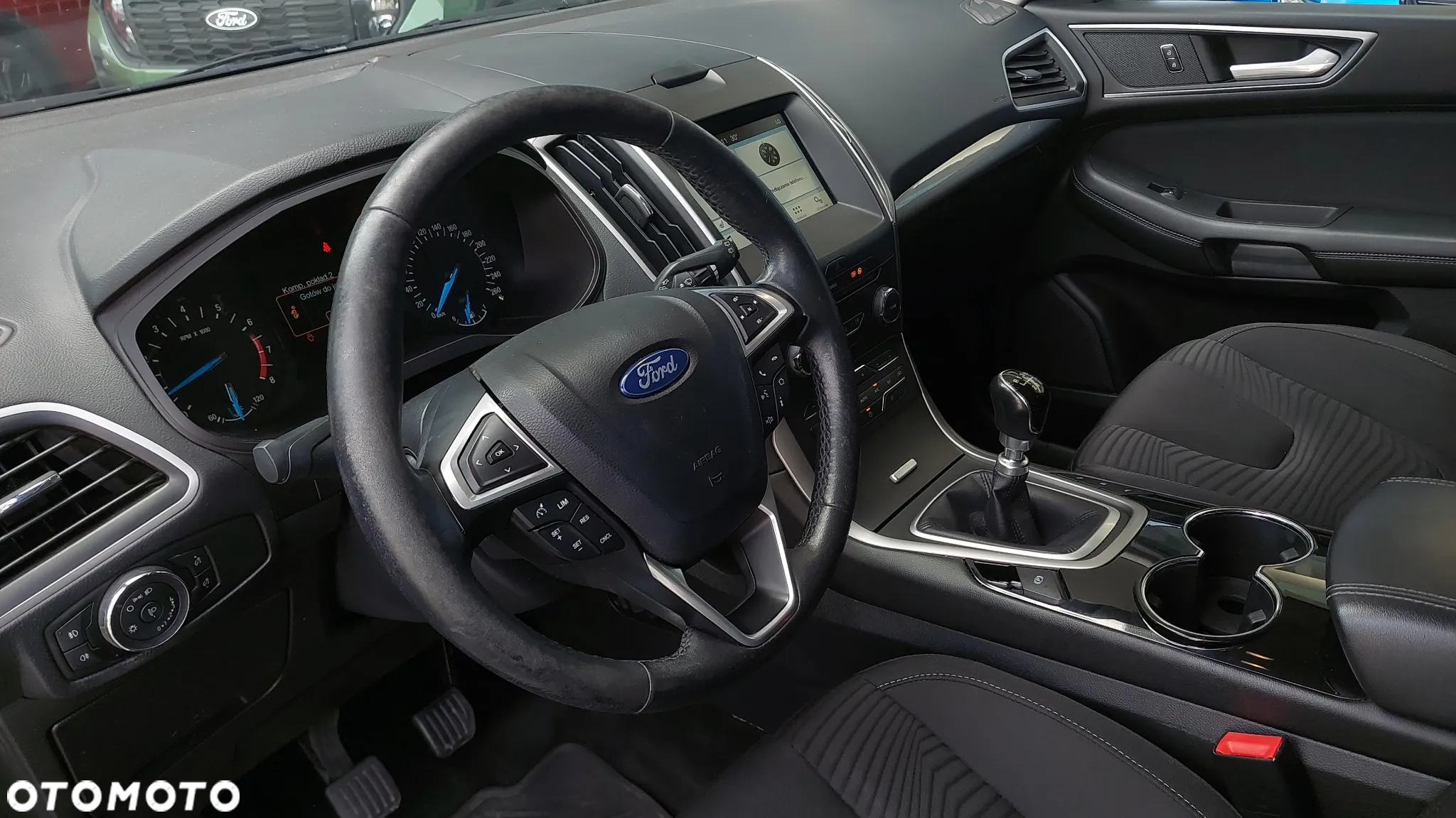 Ford S-Max - 4