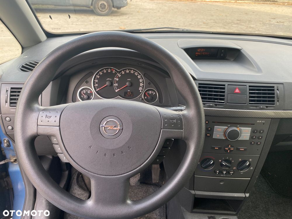 Opel Meriva - 9