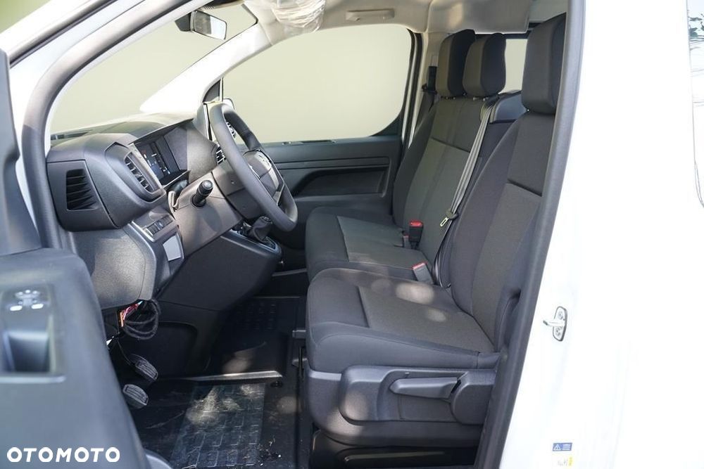 Opel Vivaro 2.2 CDTI XL 3,1t (brygadówka) - 9
