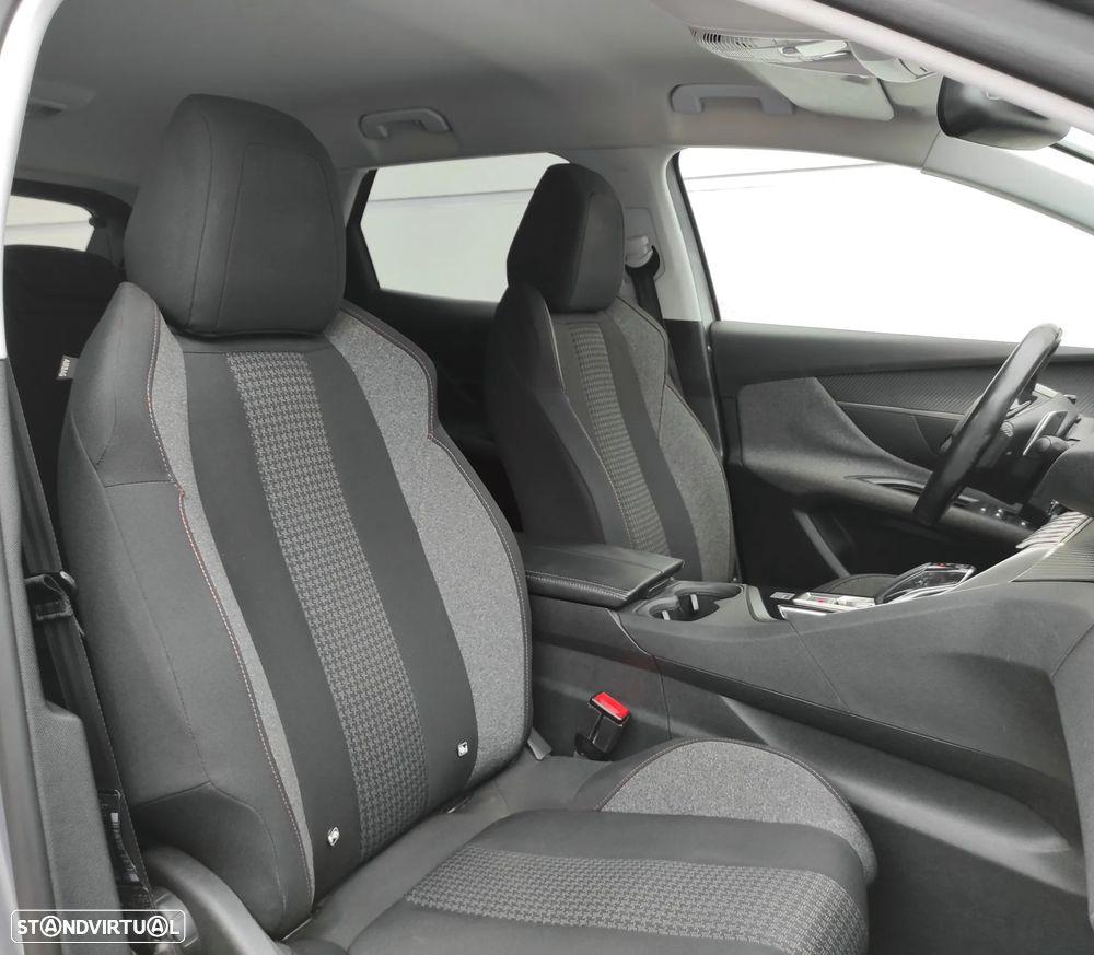 Peugeot 3008 1.6 BlueHDi Style EAT6 - 22