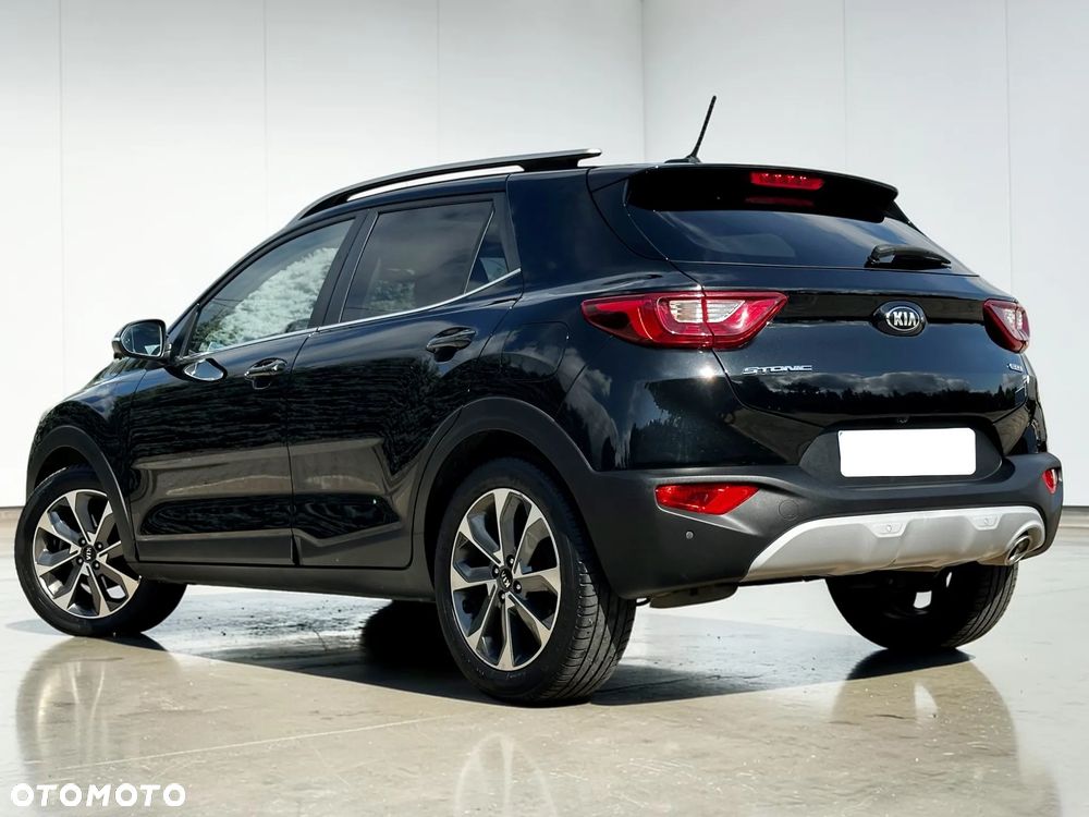 Kia Stonic - 16