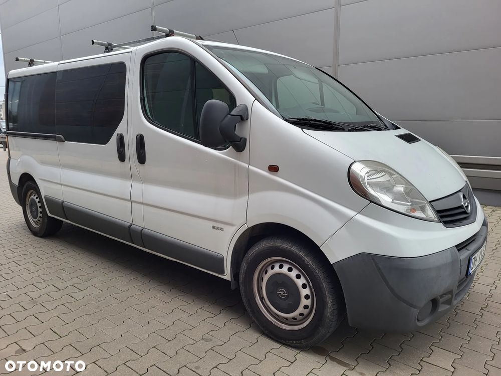 Opel VIVARO - 2
