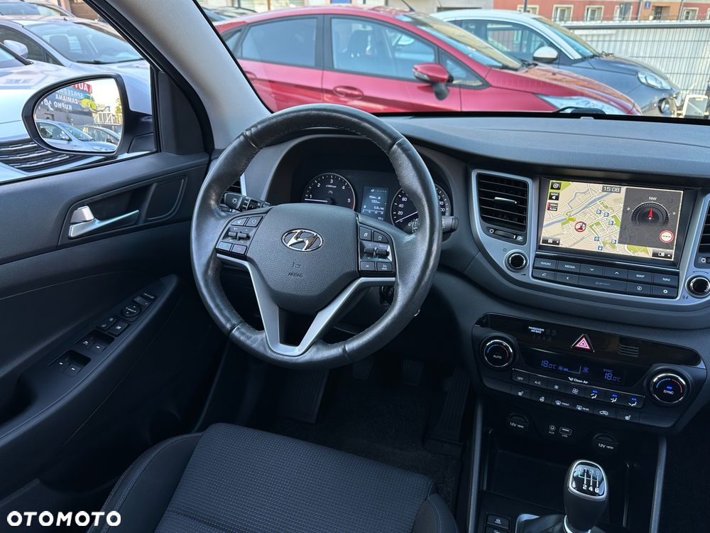 Hyundai Tucson 1.7 CRDI BlueDrive Comfort 2WD - 29