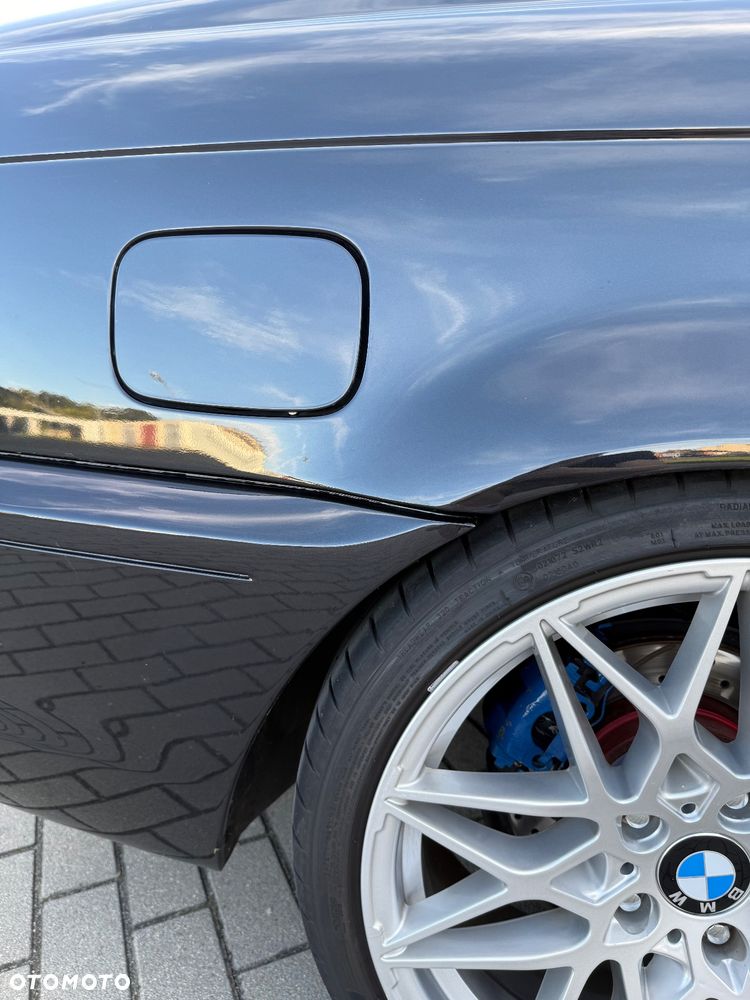 BMW Seria 3 323Ci - 12