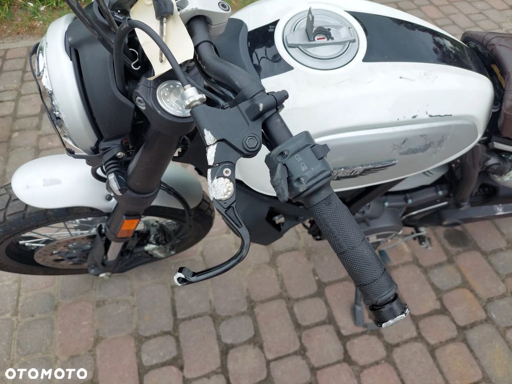 Ducati Scrambler - 12
