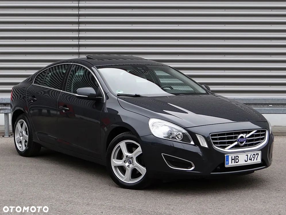 Volvo S60 D3 Summum - 10