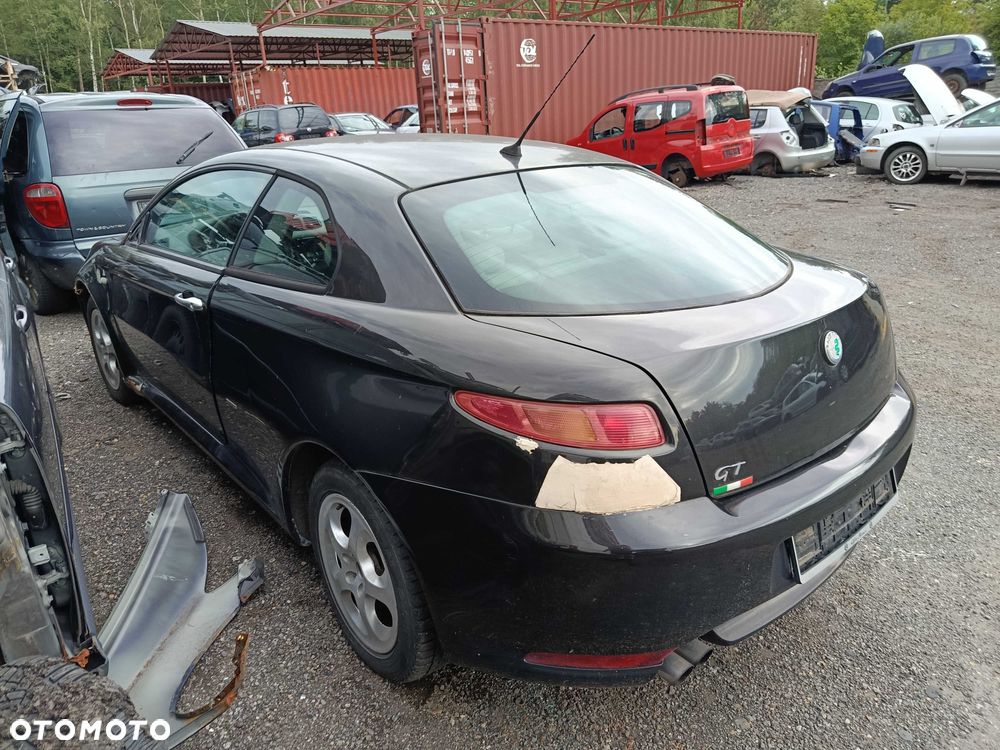Alfa Romeo GT COUPE 1.9 JTD 2004r NA CZĘŚCI - 3