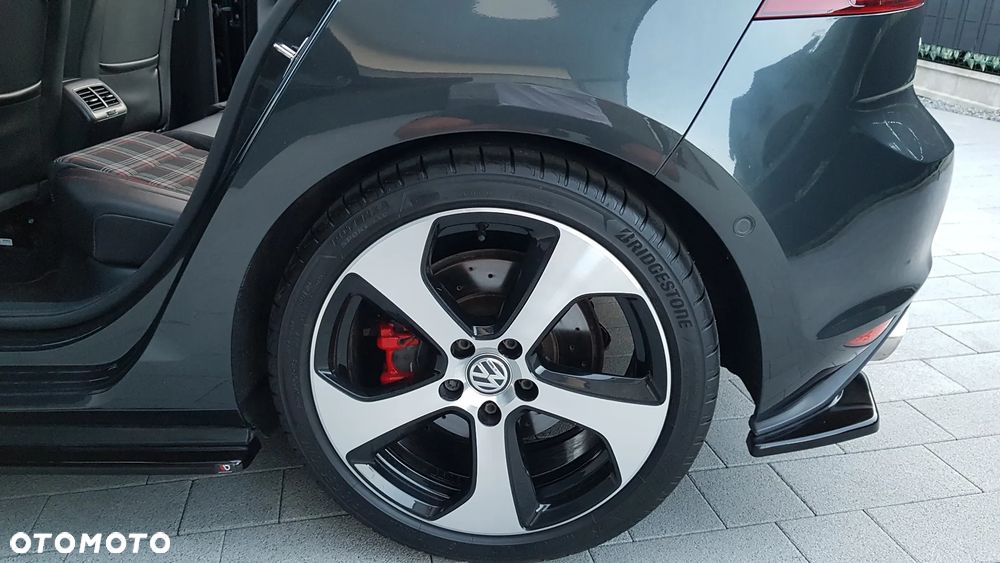 Volkswagen Golf 2.0 TSI BMT GTI Performance DSG - 20
