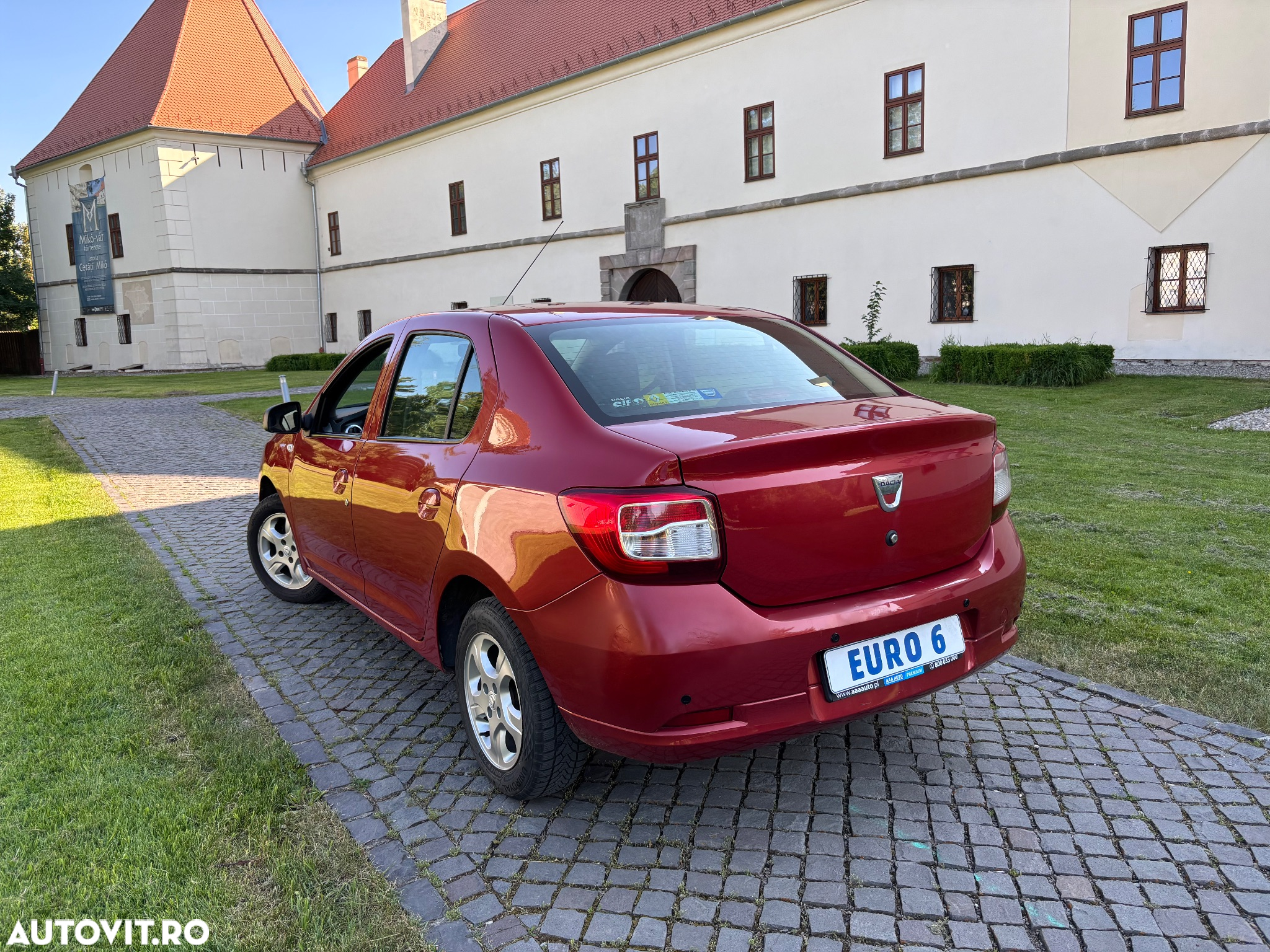 Dacia Logan MCV 1.2 16V 75 Laureate - 8