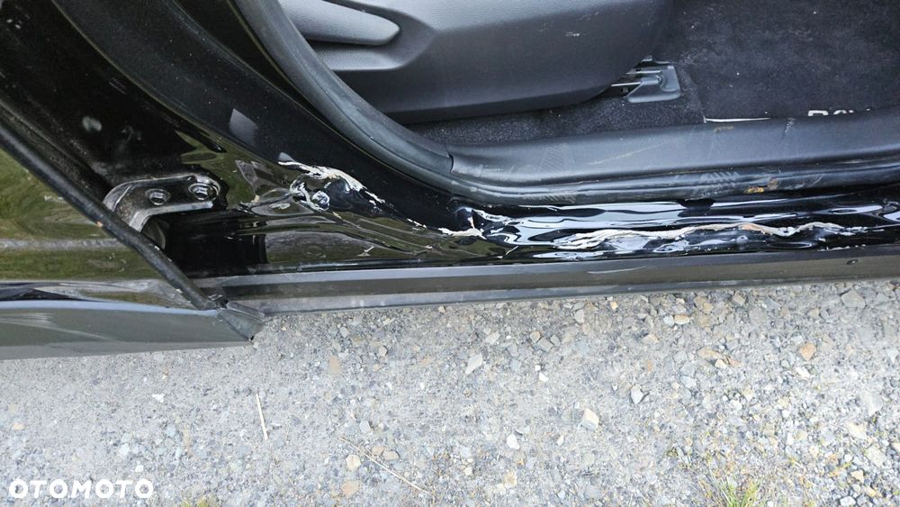 Toyota RAV4 2.5 Hybrid Black Edition by JBL 4x2 - 11