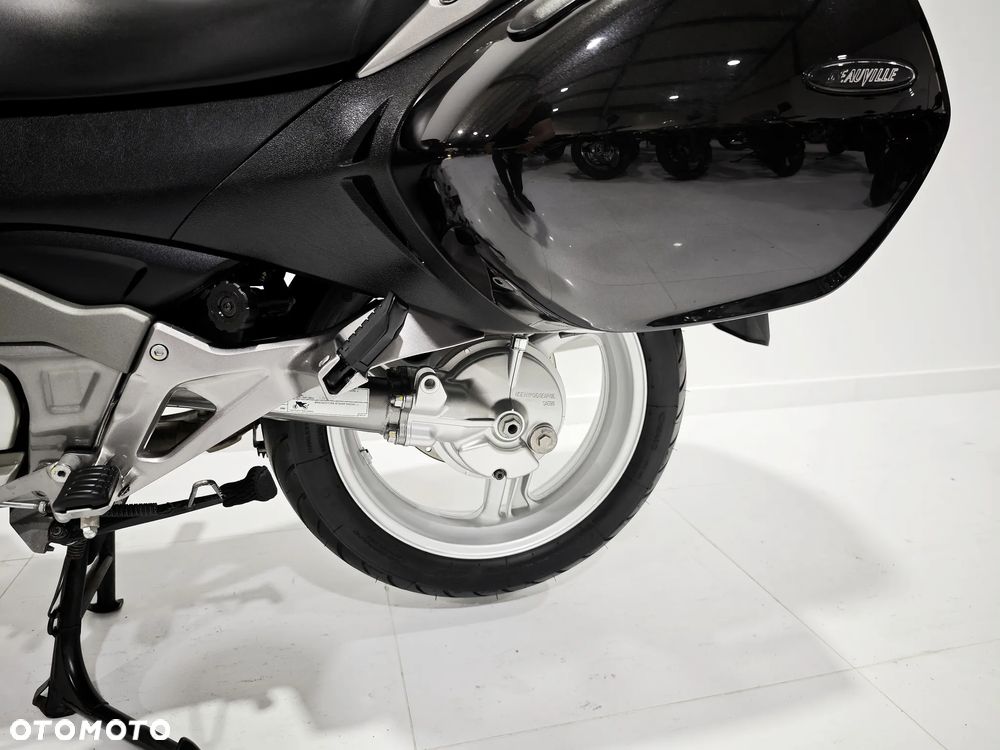 Honda Deauville - 17