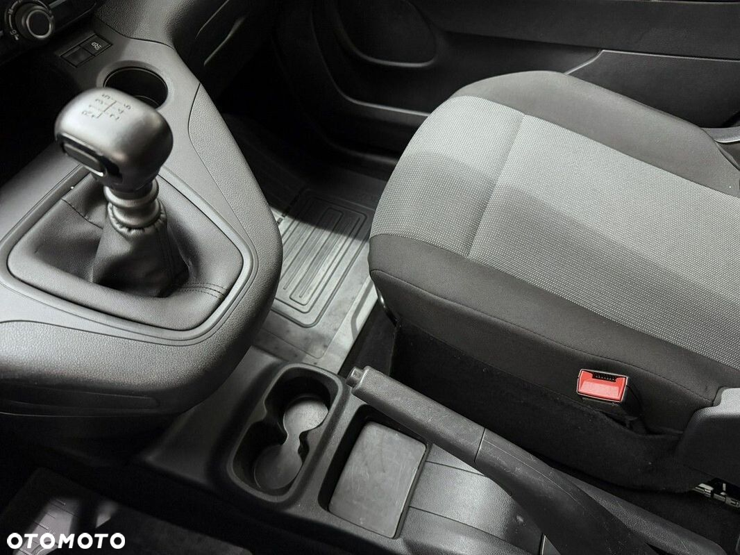 Toyota Proace City Verso - 28
