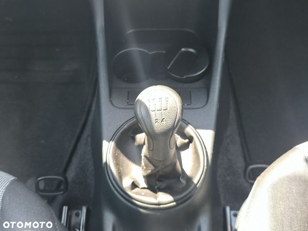 Skoda Fabia - 15
