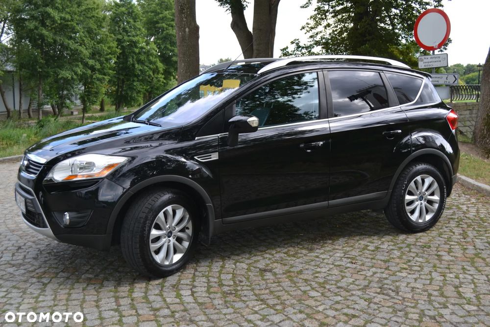 Ford Kuga 2.0 TDCi 2x4 Titanium - 6