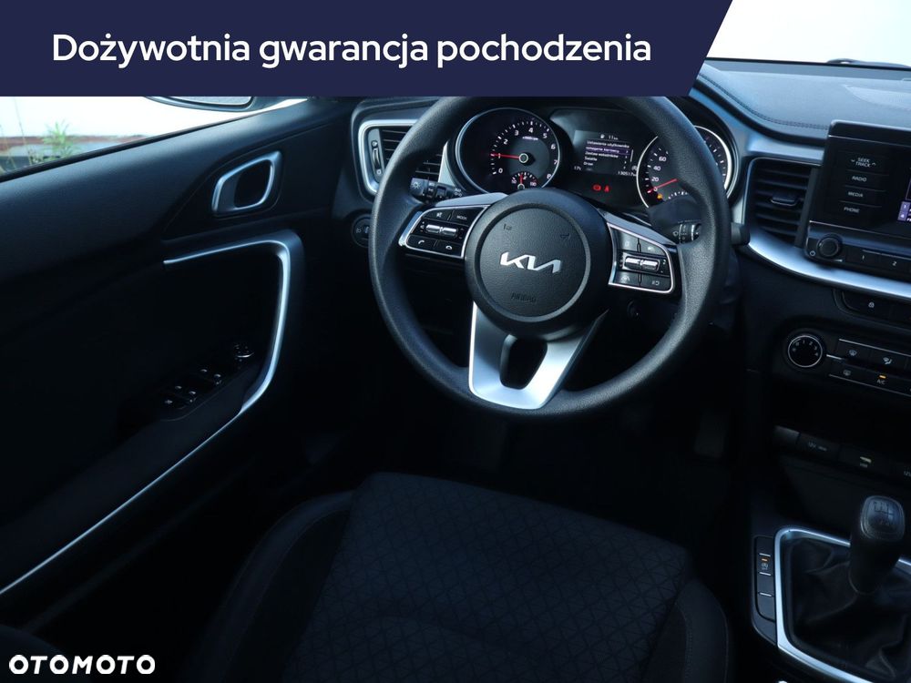 Kia Ceed - 9