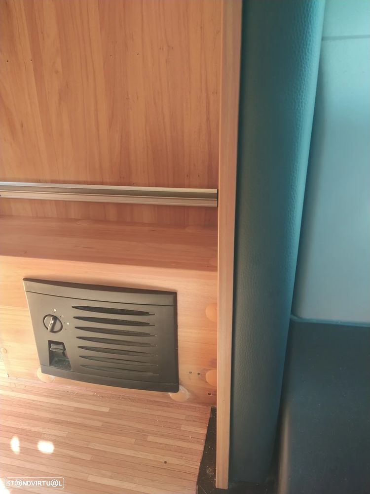 Burstner Premio Perfilada - 30