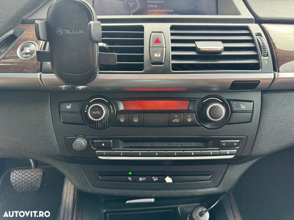 BMW X5 xDrive30d - 17