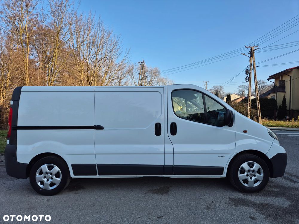 Opel Vivaro - 20